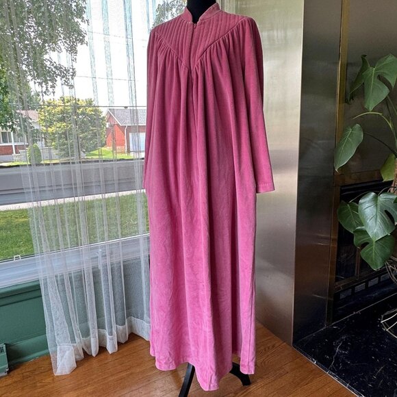 Vintage 80s robe, dusty rose pink velvet bathrobe, long sleeves front sipper - Picture 1 of 10